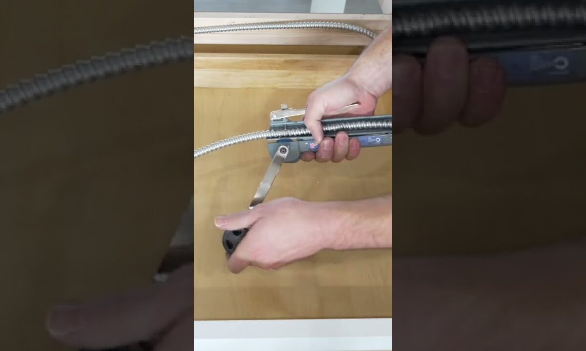 How to Cut Metal-Clad (MC) Cable: Tools, Techniques & Expert Tips
